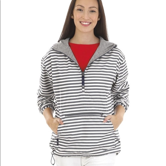 Charles River Apparel Jackets & Blazers - Charles River woman’s Pullover Windbreaker SZ M